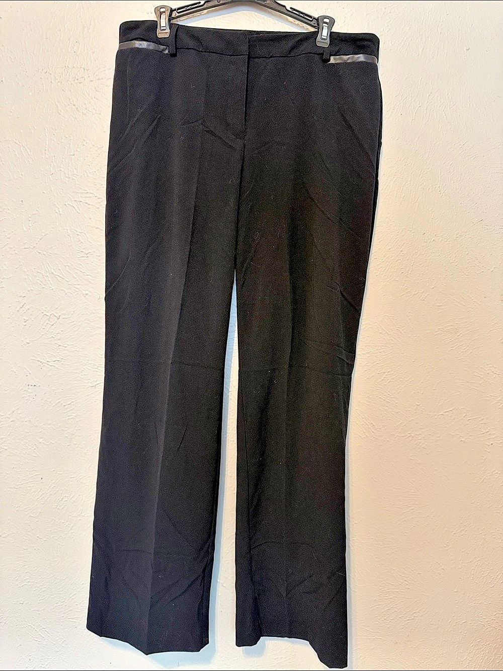 Briggs New York Black Straight-Leg Pants Size 14